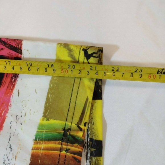 maui and sons Short 36'' - Picture 9 of 10